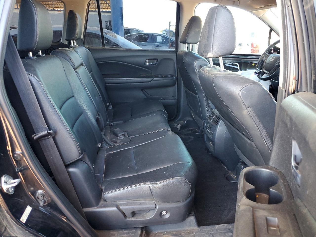 2016 HONDA PILOT EXL photo 21