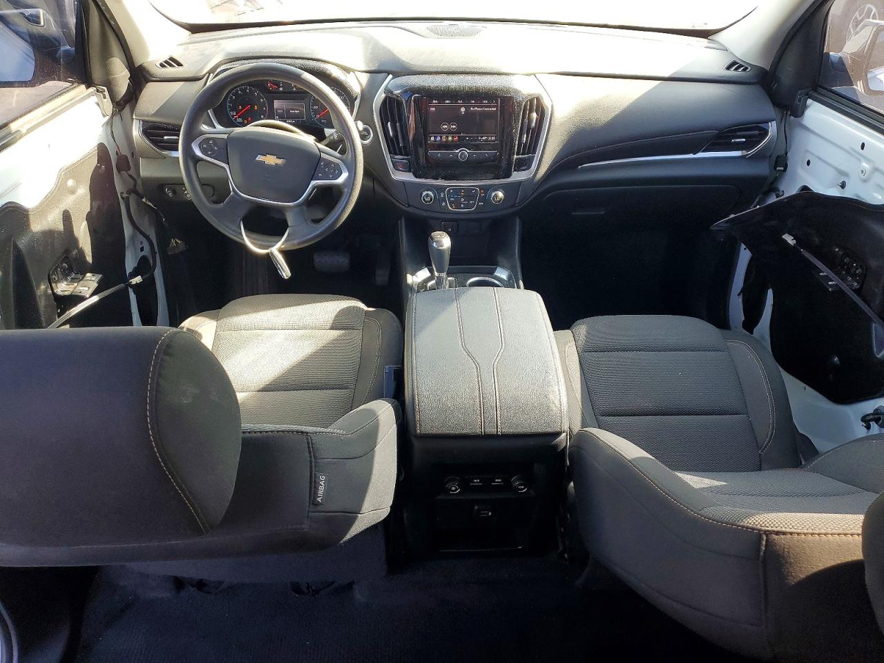 2020 CHEVROLET TRAVERSE LS photo 15