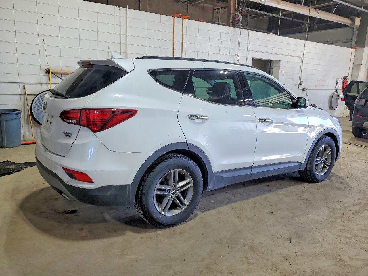 2018 HYUNDAI SANTA FE SPORT 2.4L photo 3