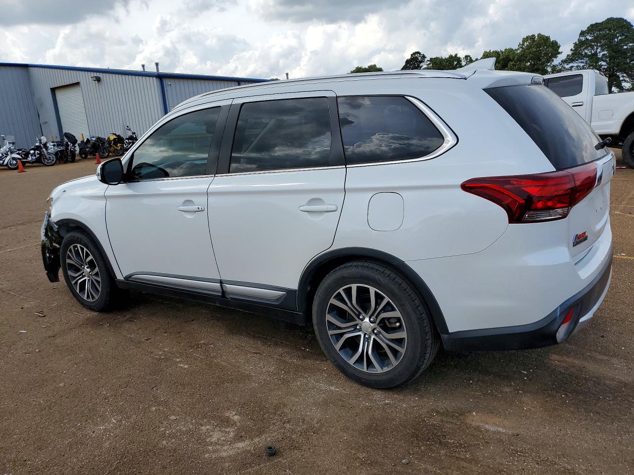 2018 MITSUBISHI OUTLANDER SE photo 4