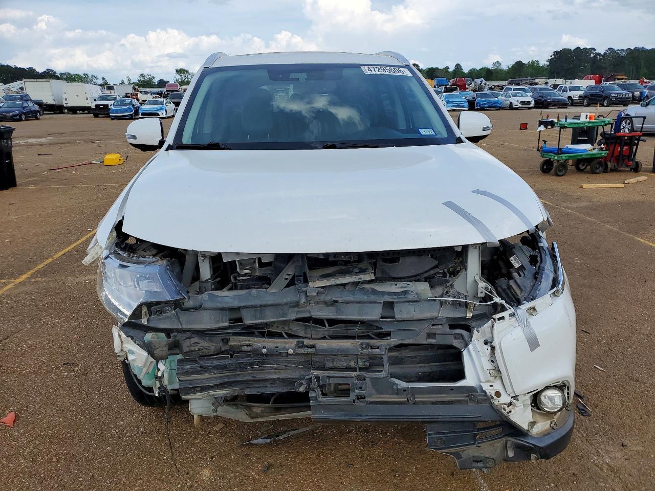 2018 MITSUBISHI OUTLANDER SE photo 13