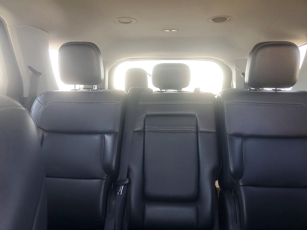 2023 FORD EXPLORER XLT photo 19