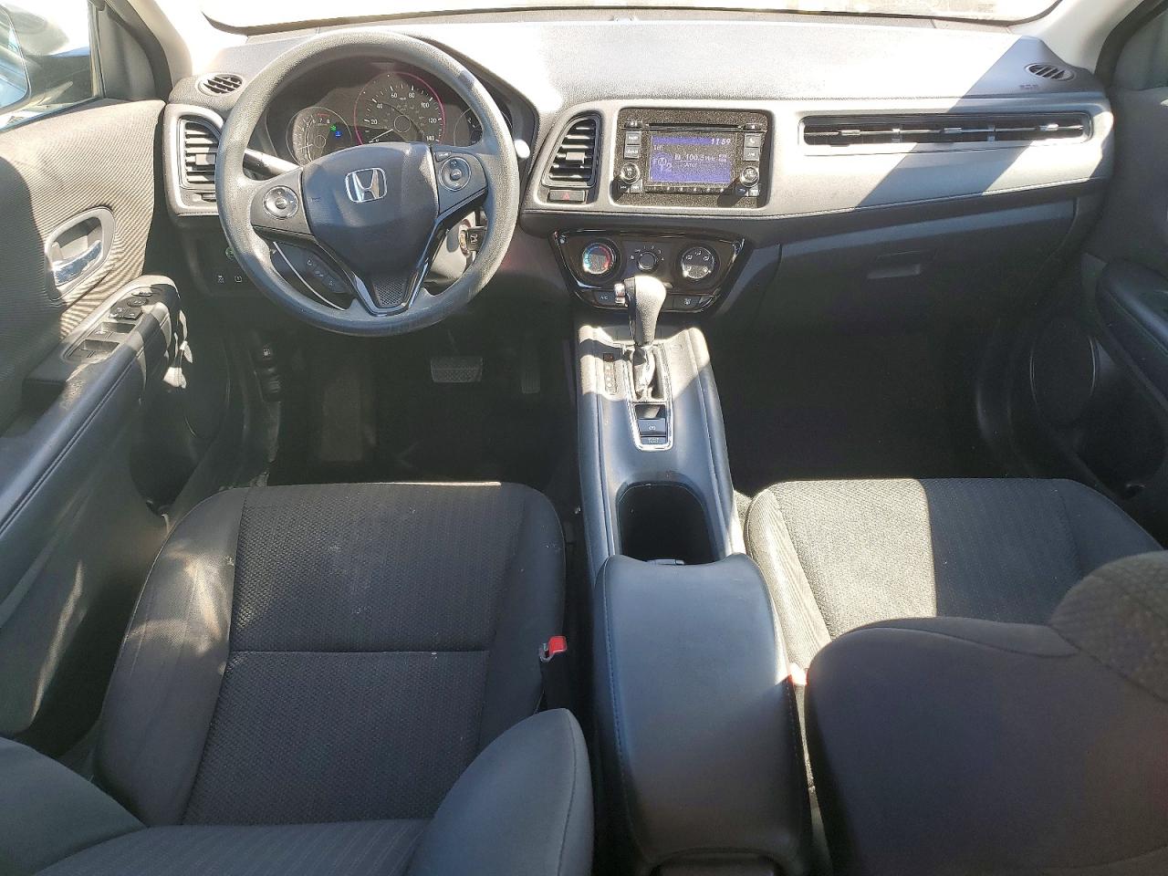 2016 HONDA HR-V LX photo 8