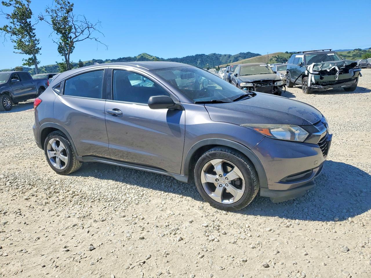 2016 HONDA HR-V LX photo 4