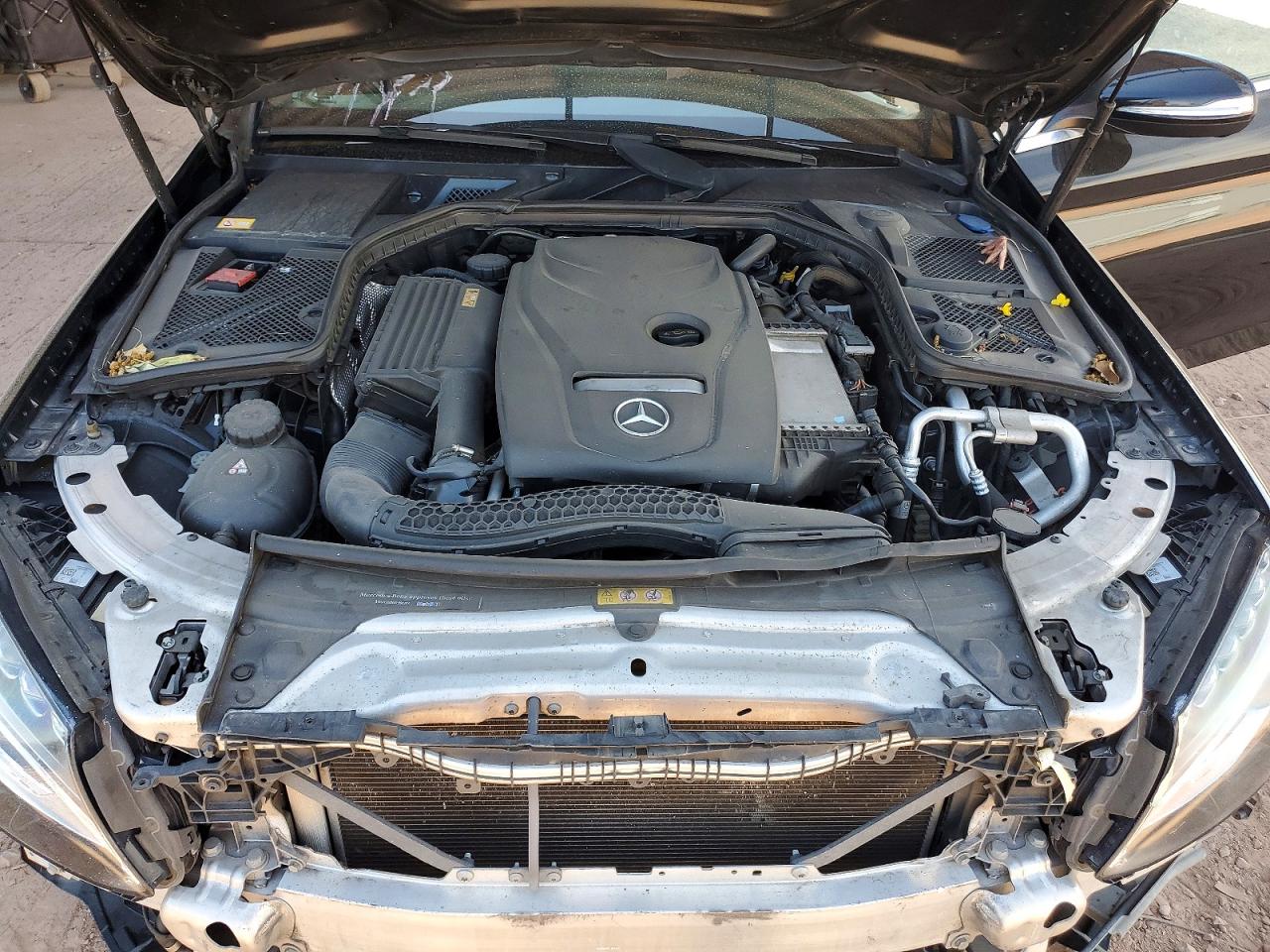 2015 MERCEDES-BENZ C 300 photo 11