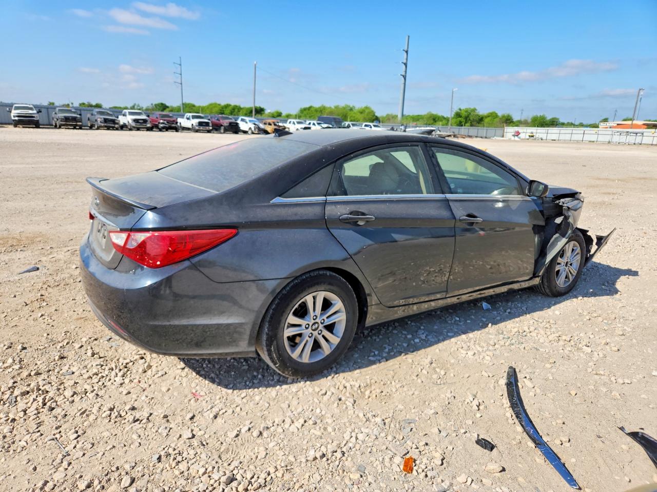 2012 HYUNDAI SONATA GLS photo 5
