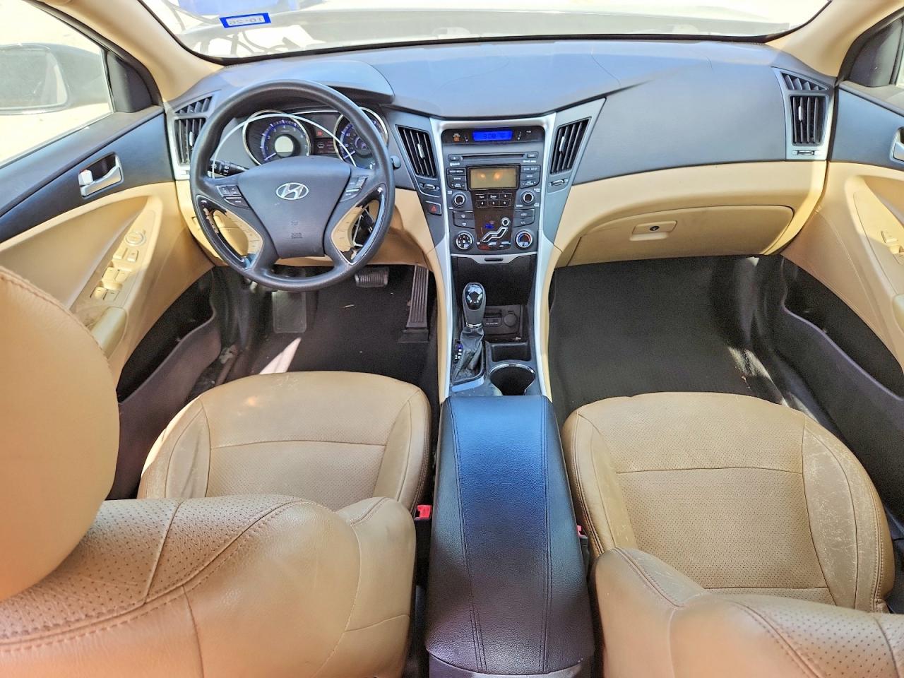 2012 HYUNDAI SONATA GLS photo 15