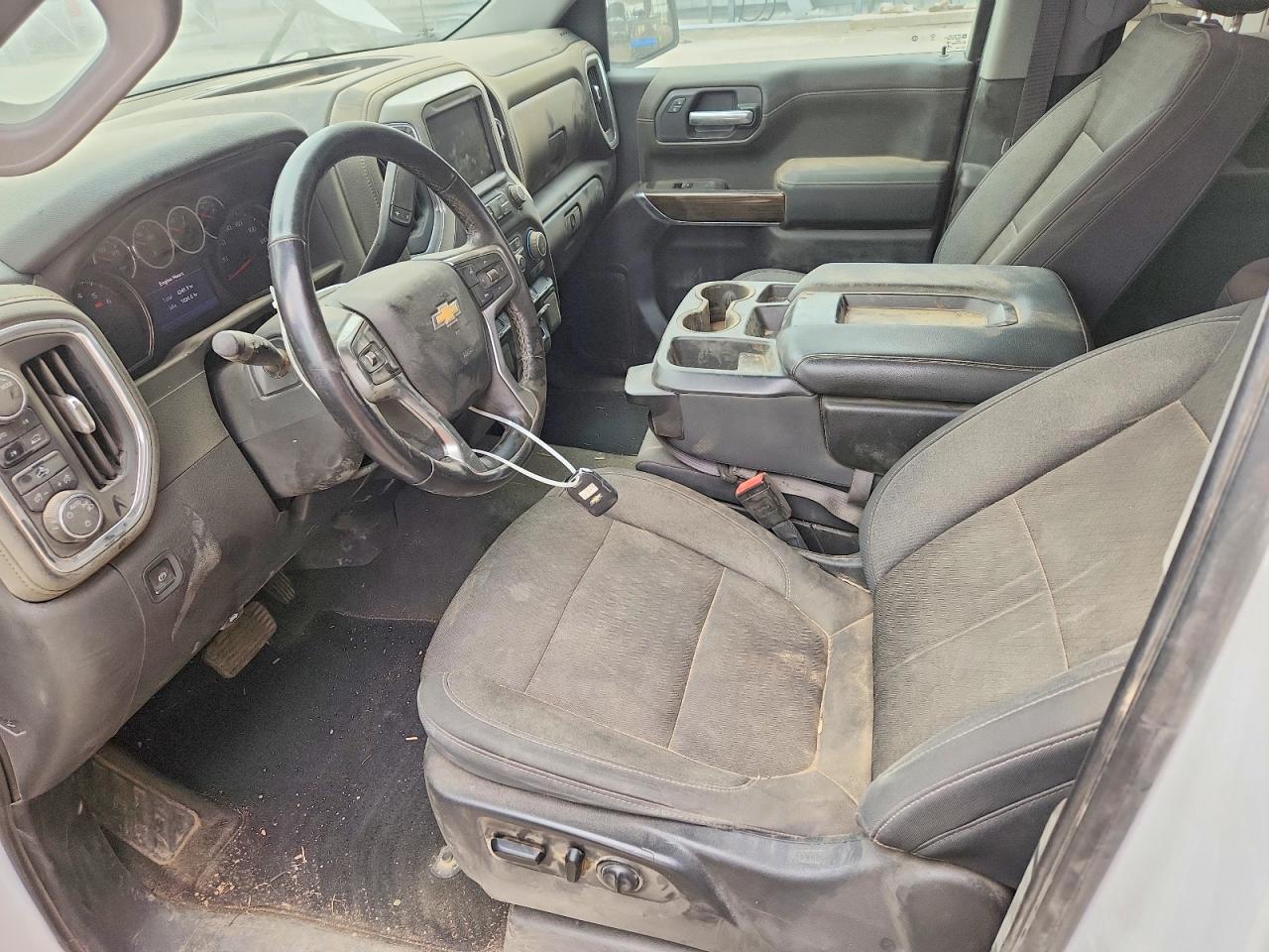 2020 CHEVROLET SILVERADO K1500 LT photo 19