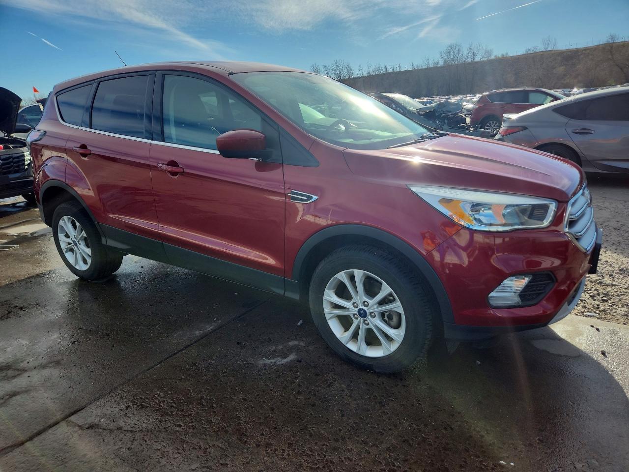 2017 FORD ESCAPE SE photo 7