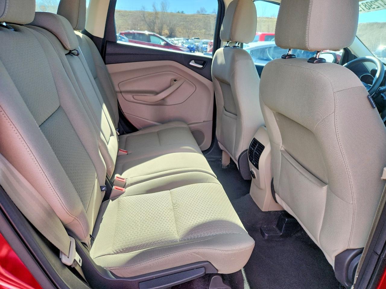 2017 FORD ESCAPE SE photo 21