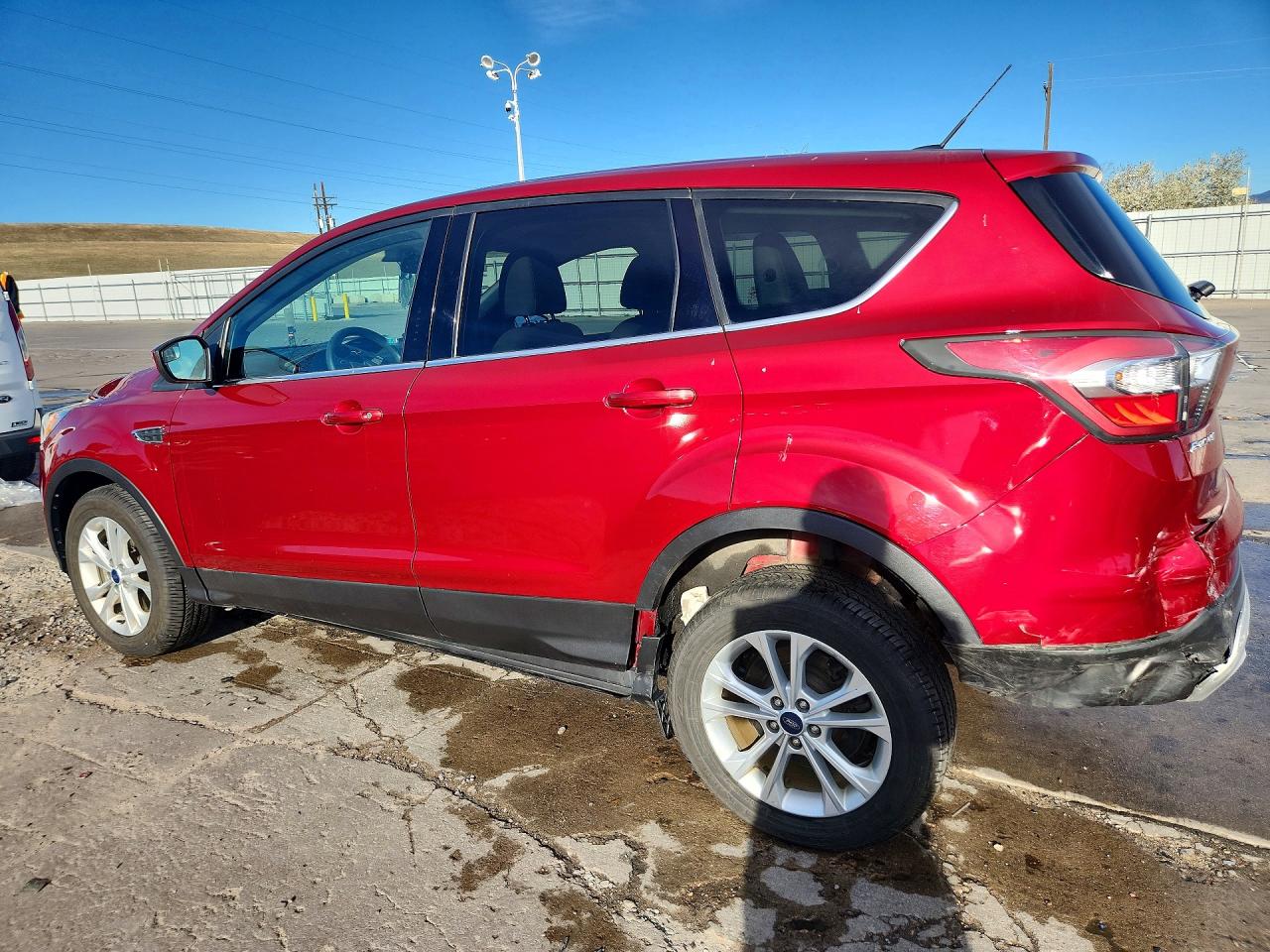 2017 FORD ESCAPE SE photo 3