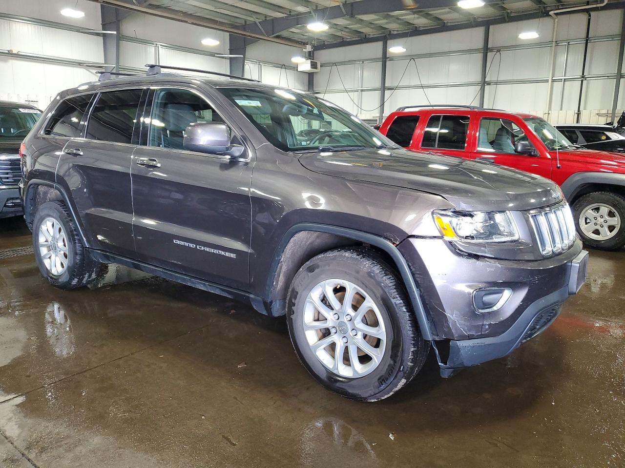 2014 JEEP GRAND CHEROKEE LAREDO photo 4