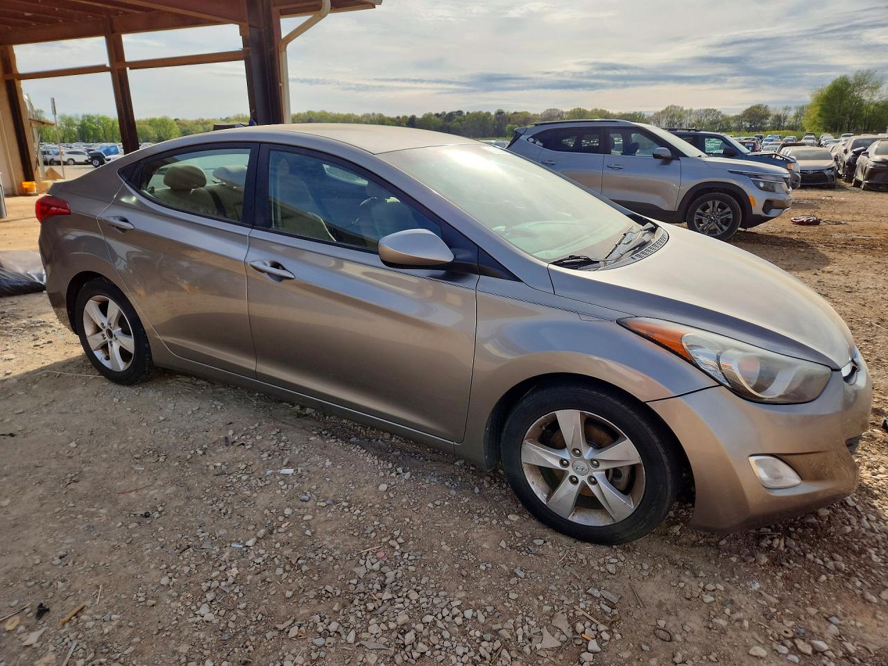 2013 HYUNDAI ELANTRA GLS photo 4