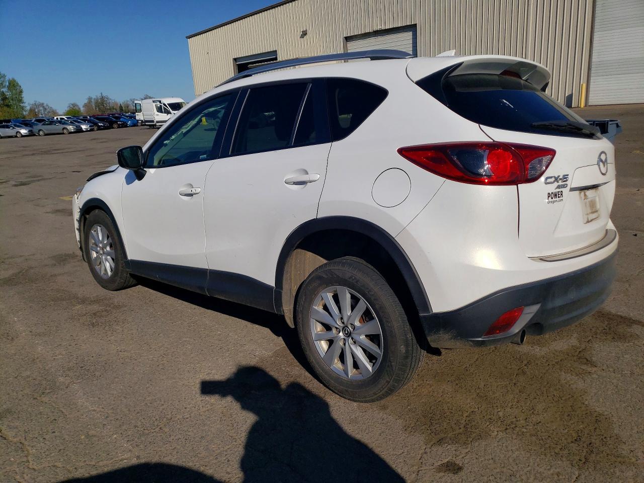 2016 MAZDA CX-5 TOURING photo 2