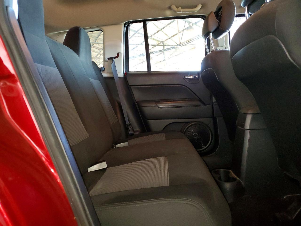2016 JEEP COMPASS photo 28