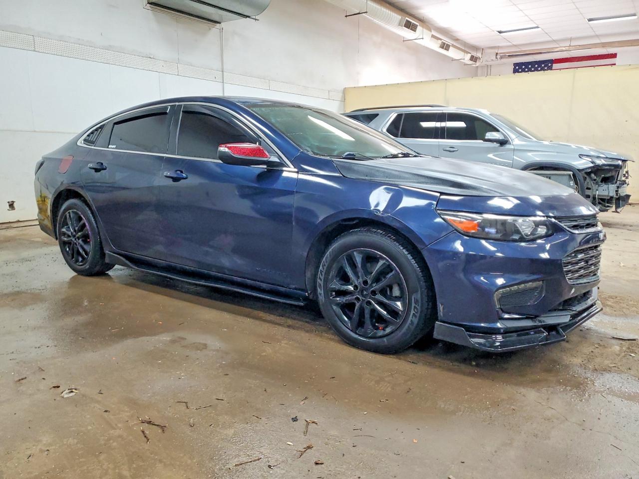 2017 CHEVROLET MALIBU LT photo 10