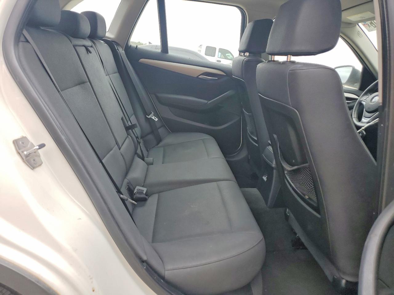 2015 BMW X1 XDRIVE28I photo 11