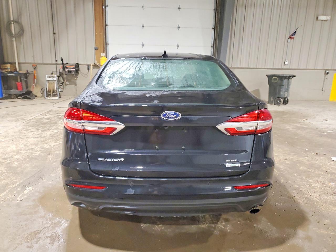 2019 FORD FUSION SEL photo 6