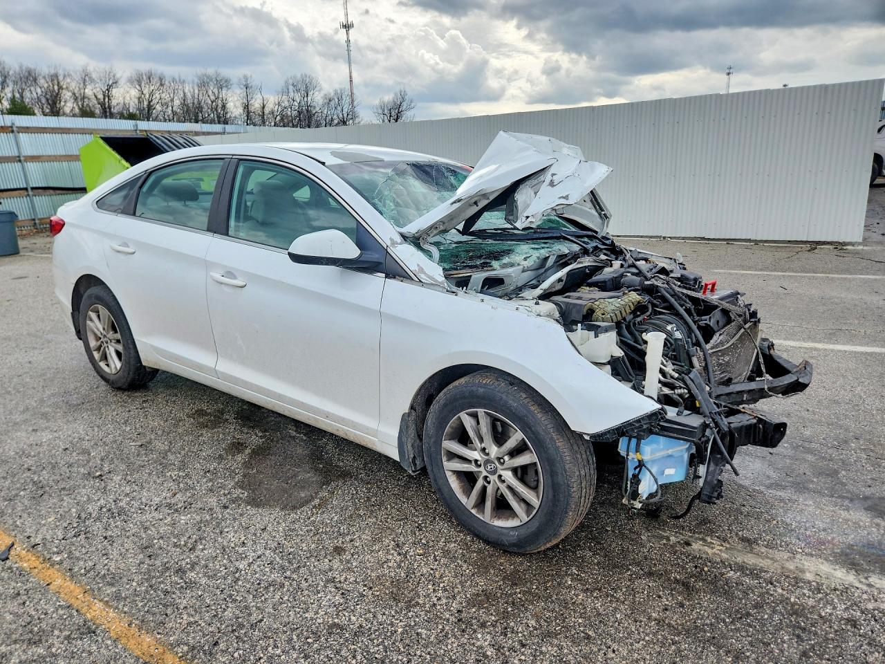 2015 HYUNDAI SONATA photo 7