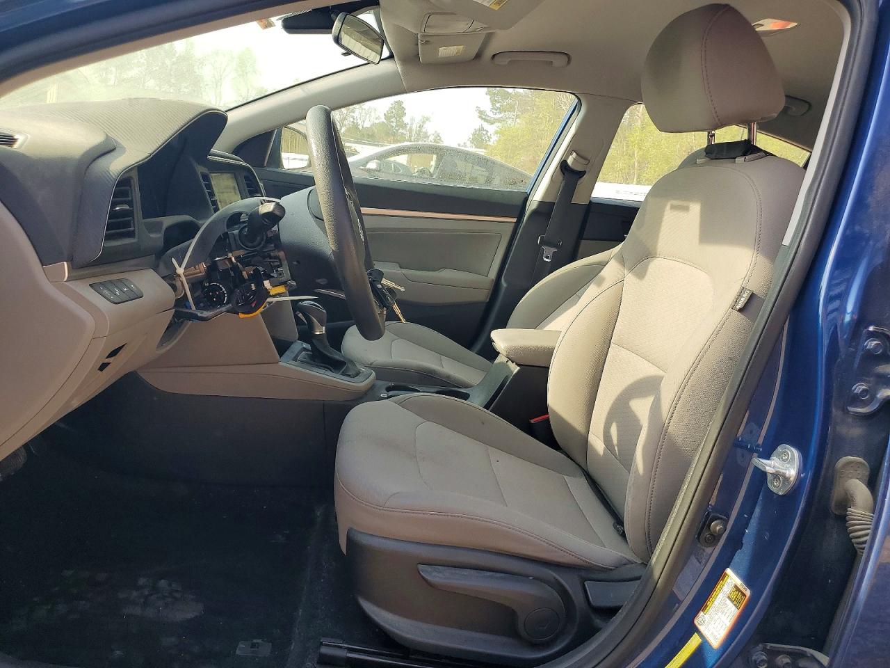 2020 HYUNDAI ELANTRA SEL photo 13