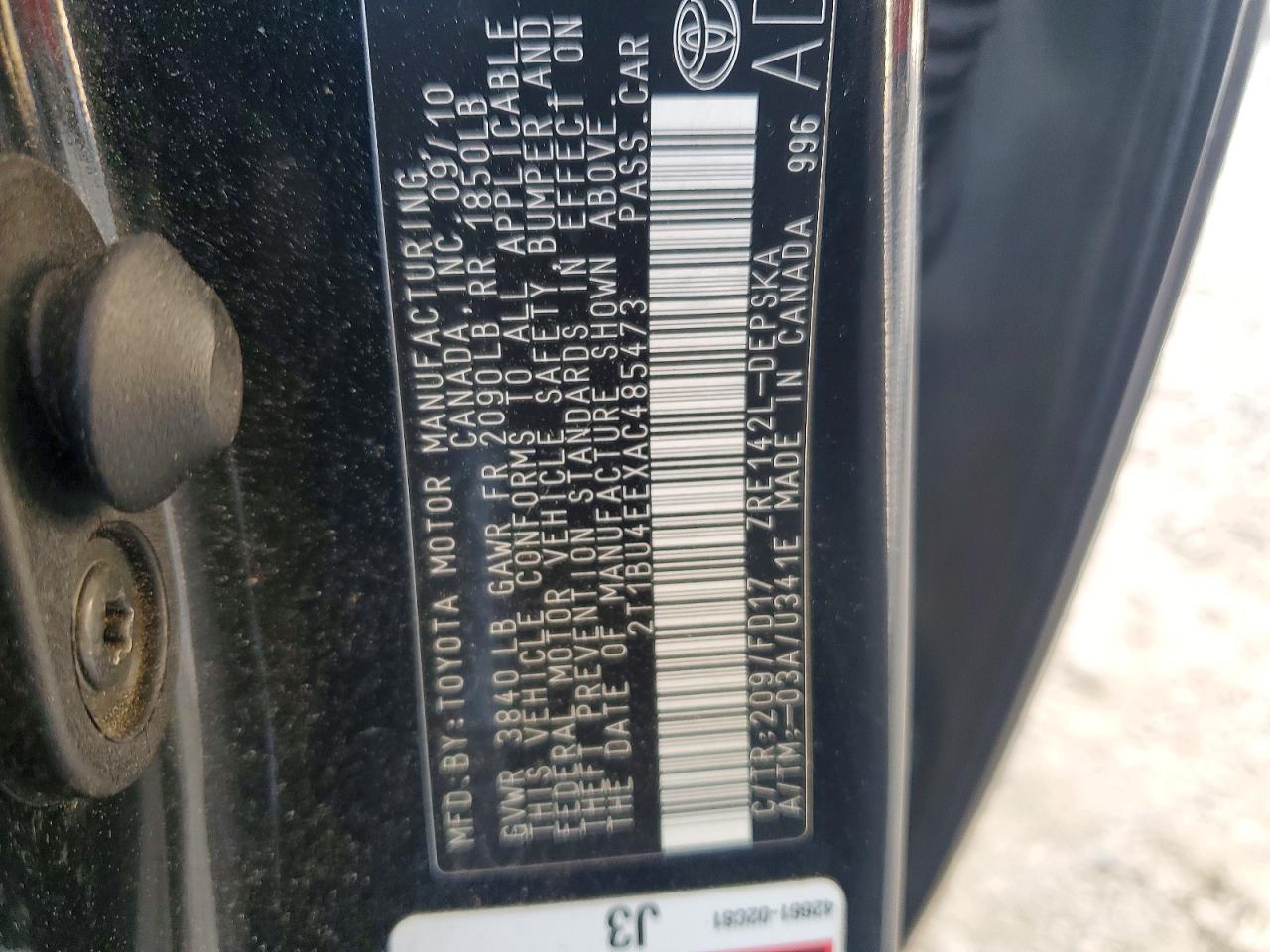 2010 TOYOTA COROLLA S photo 25