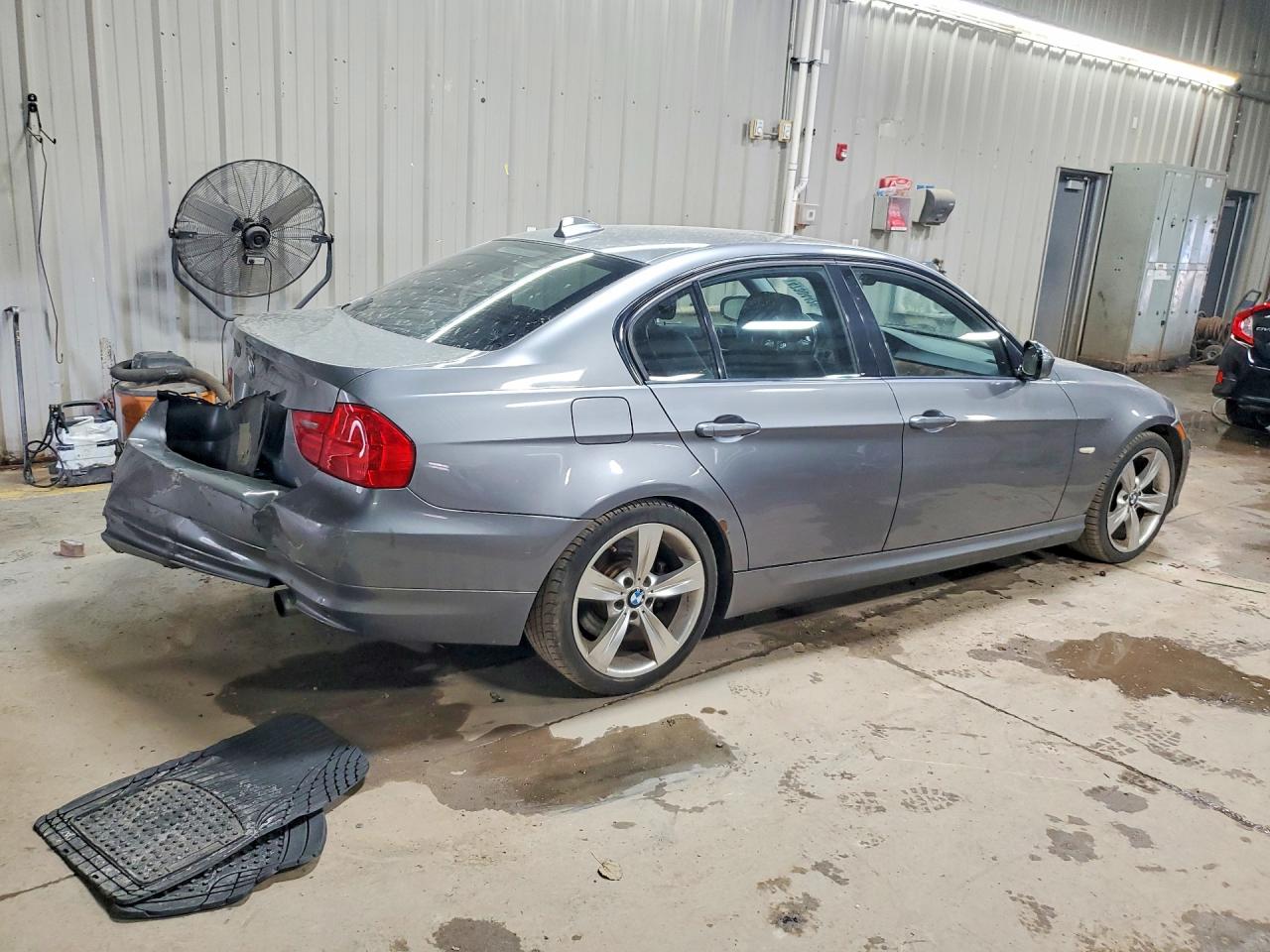 2010 BMW 335 I photo 5
