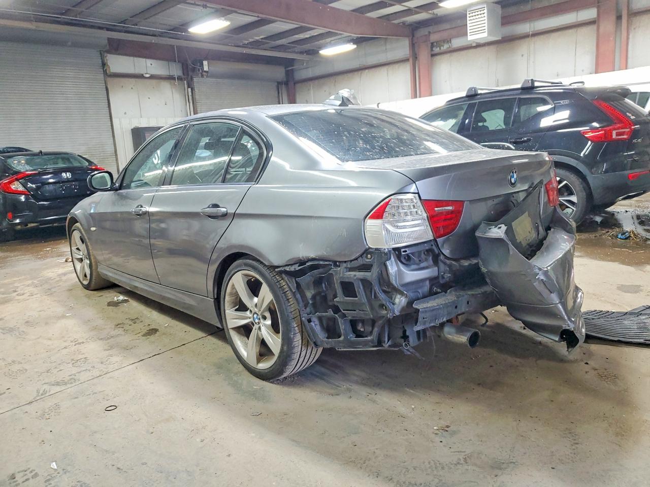 2010 BMW 335 I photo 3