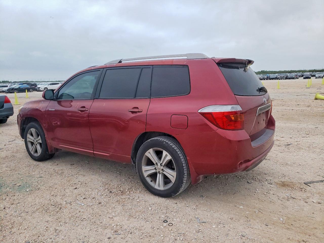 2010 TOYOTA HIGHLANDER SPORT photo 3