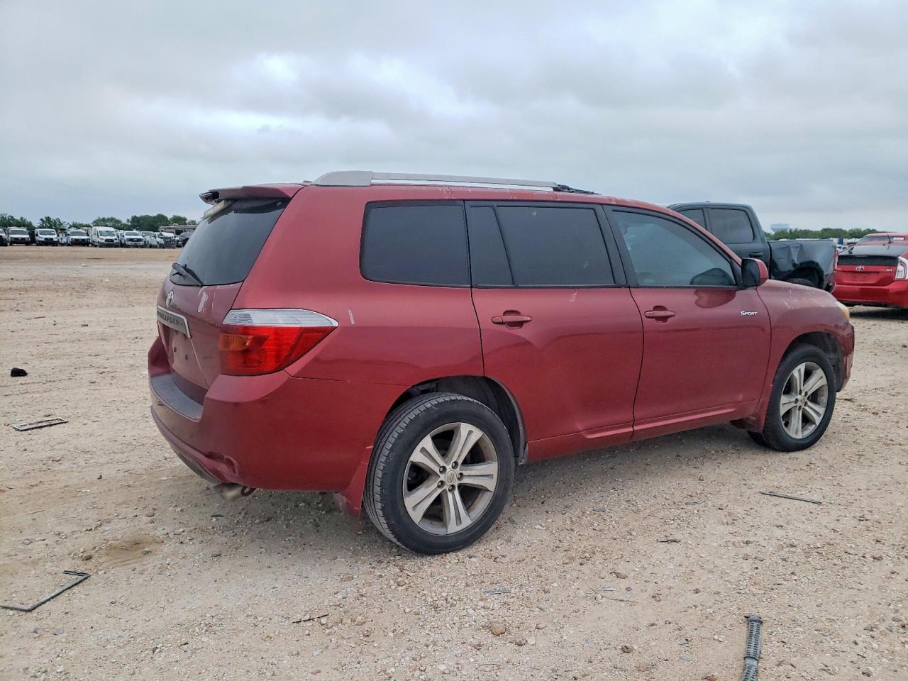 2010 TOYOTA HIGHLANDER SPORT photo 5