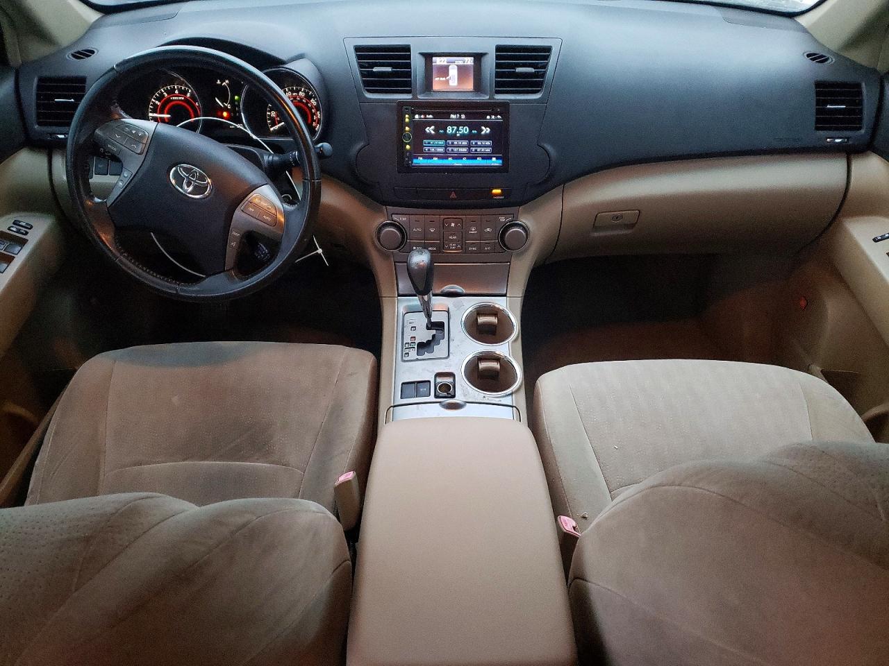 2010 TOYOTA HIGHLANDER SPORT photo 15