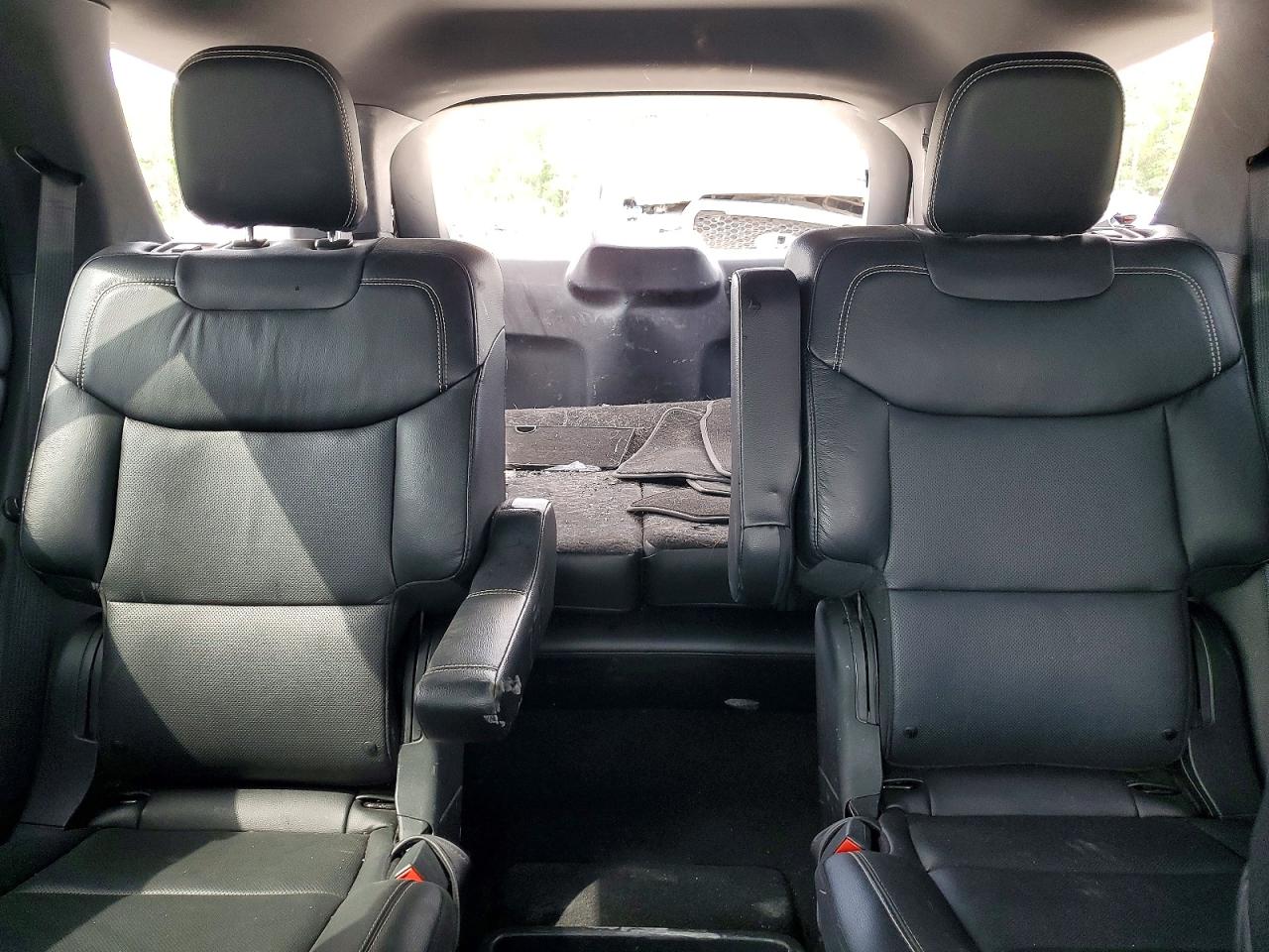 2021 FORD EXPLORER ST photo 19