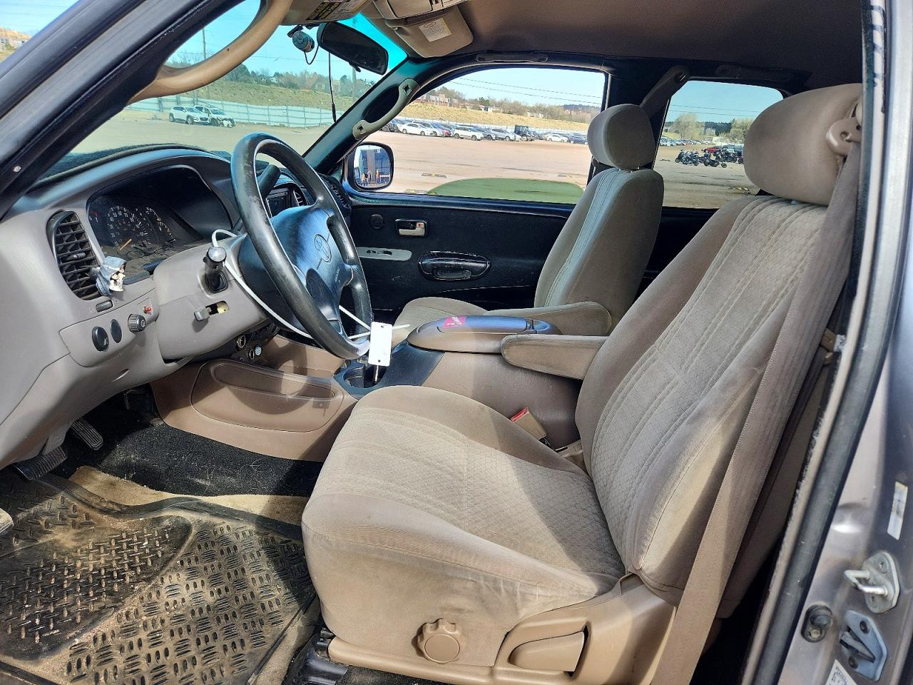 2001 TOYOTA TUNDRA SR5 photo 13