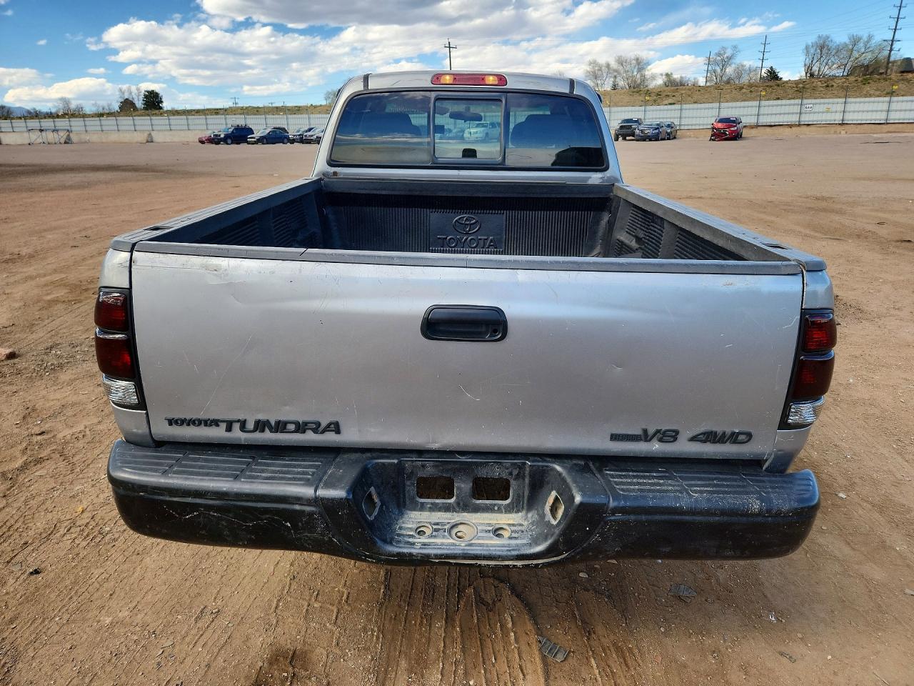 2001 TOYOTA TUNDRA SR5 photo 11