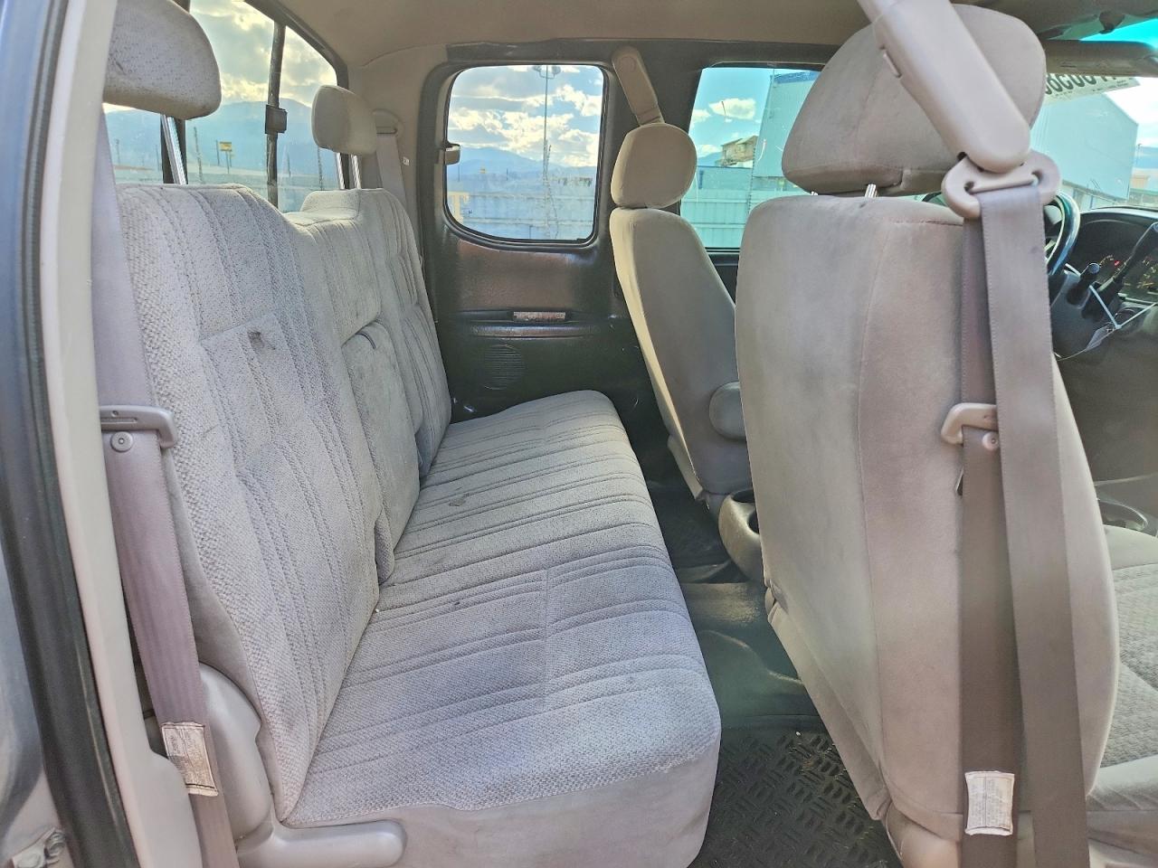 2001 TOYOTA TUNDRA SR5 photo 19