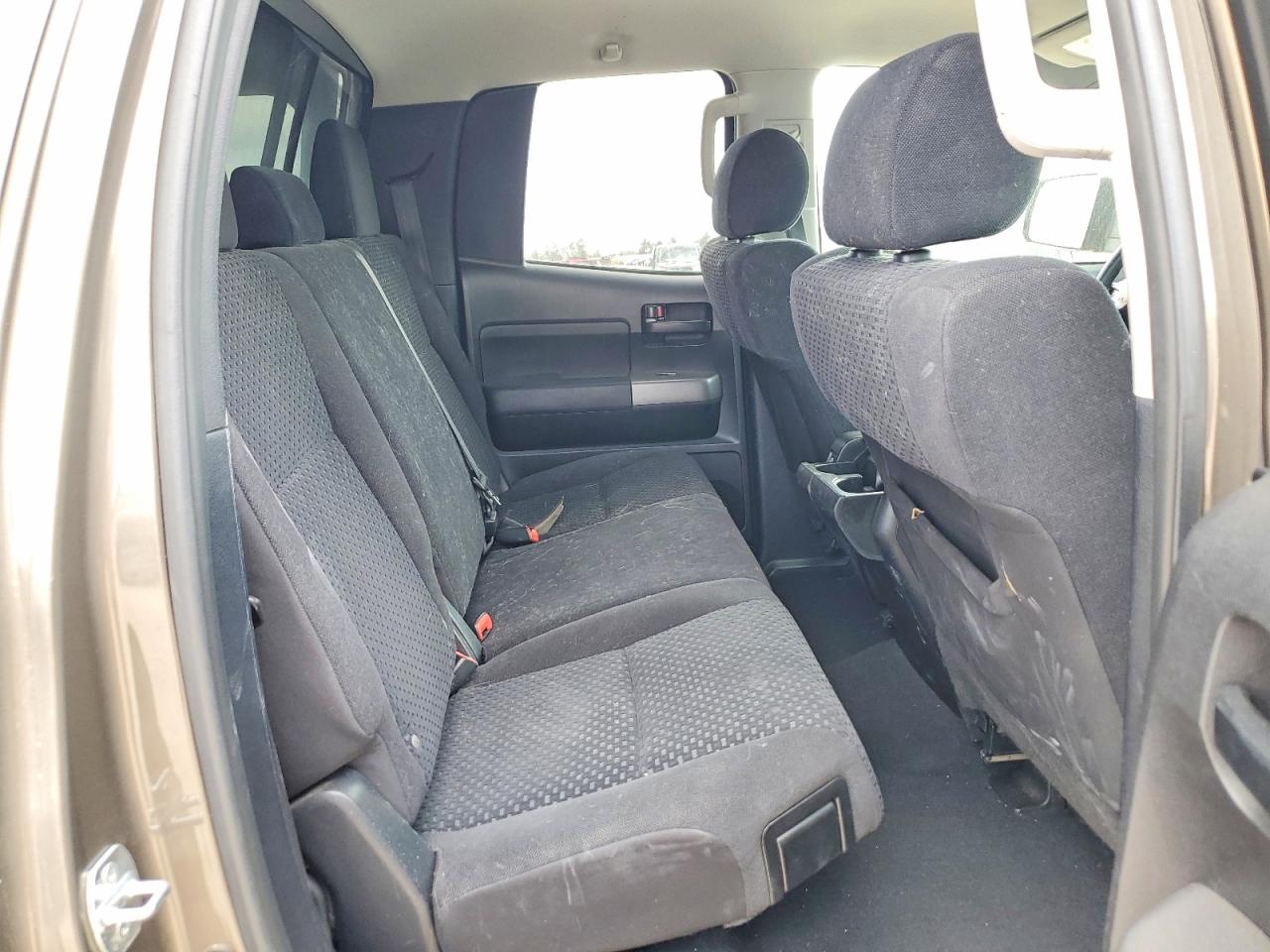 2010 TOYOTA TUNDRA GRADE photo 10