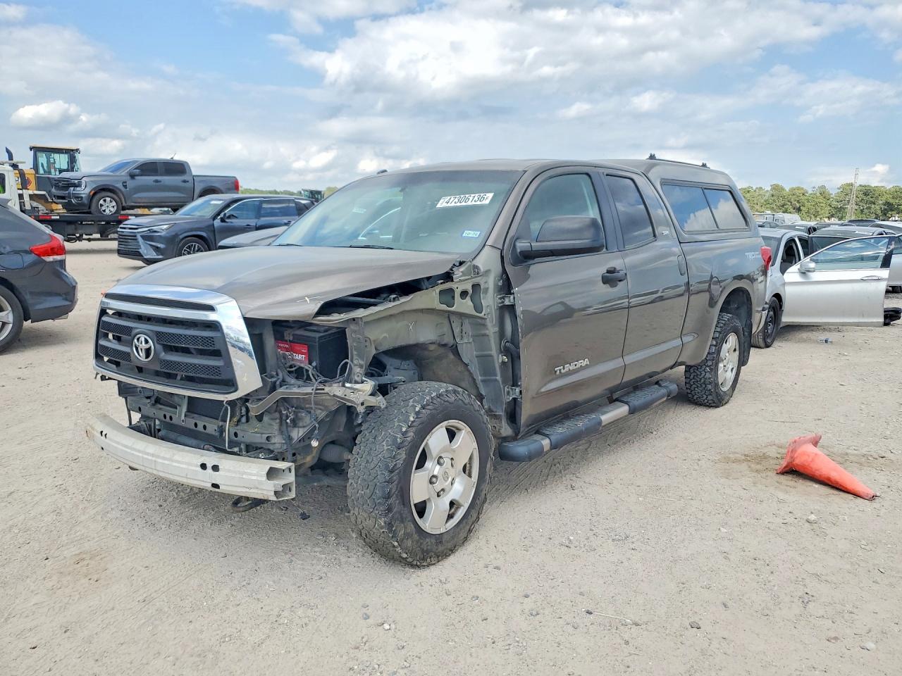 2010 TOYOTA TUNDRA