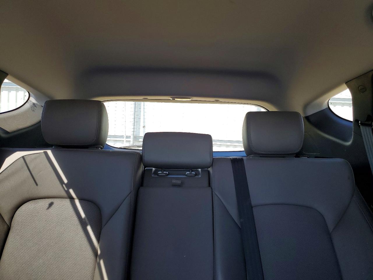 2017 HYUNDAI SANTA FE SPORT 2.4L photo 19