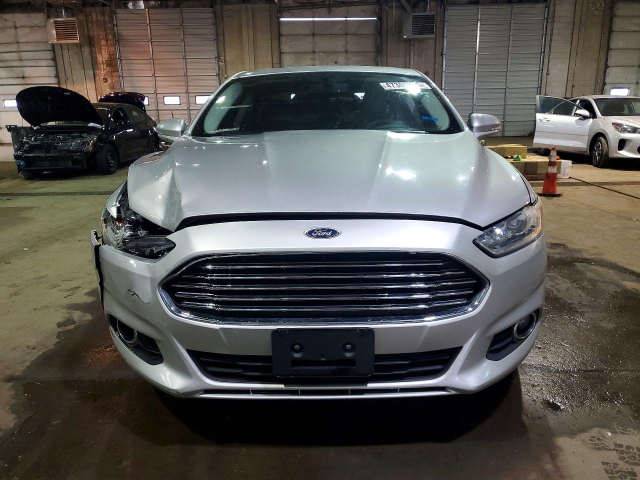 2013 FORD FUSION SE photo 5