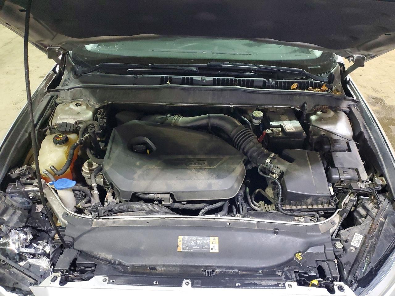 2013 FORD FUSION SE photo 11