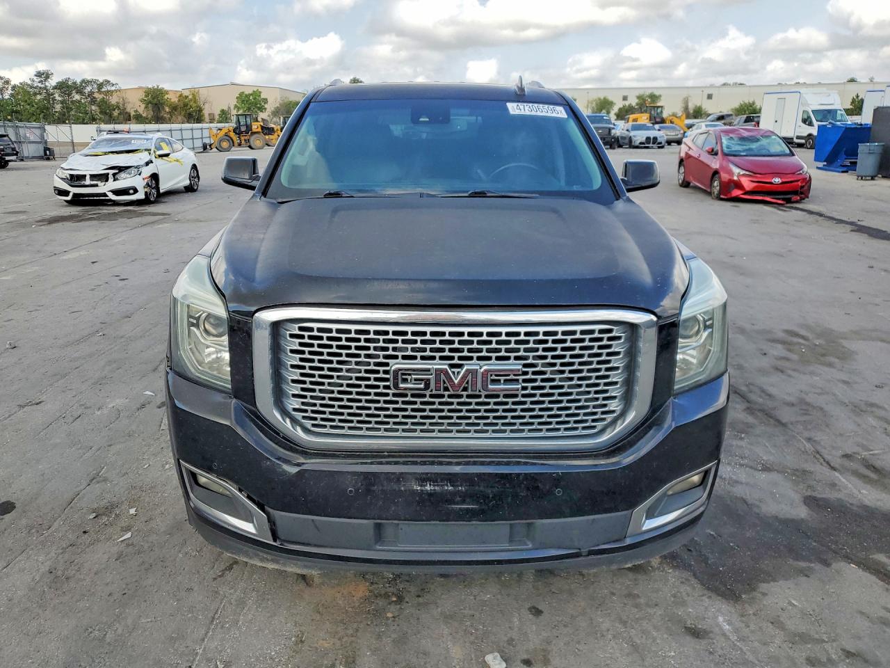 2015 GMC YUKON XL DENALI photo 9