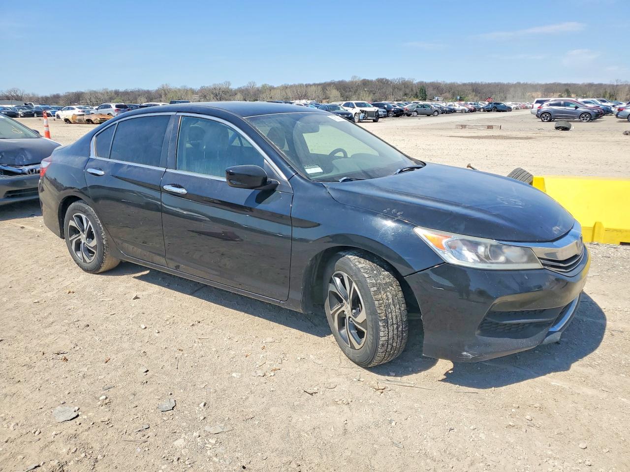 2016 HONDA ACCORD LX photo 7