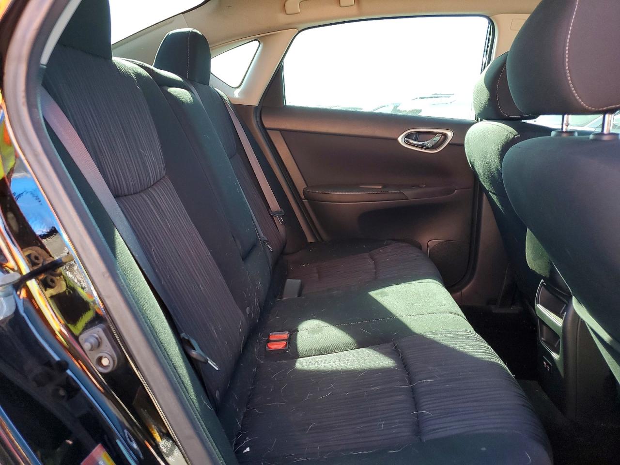 2019 NISSAN SENTRA SV photo 19