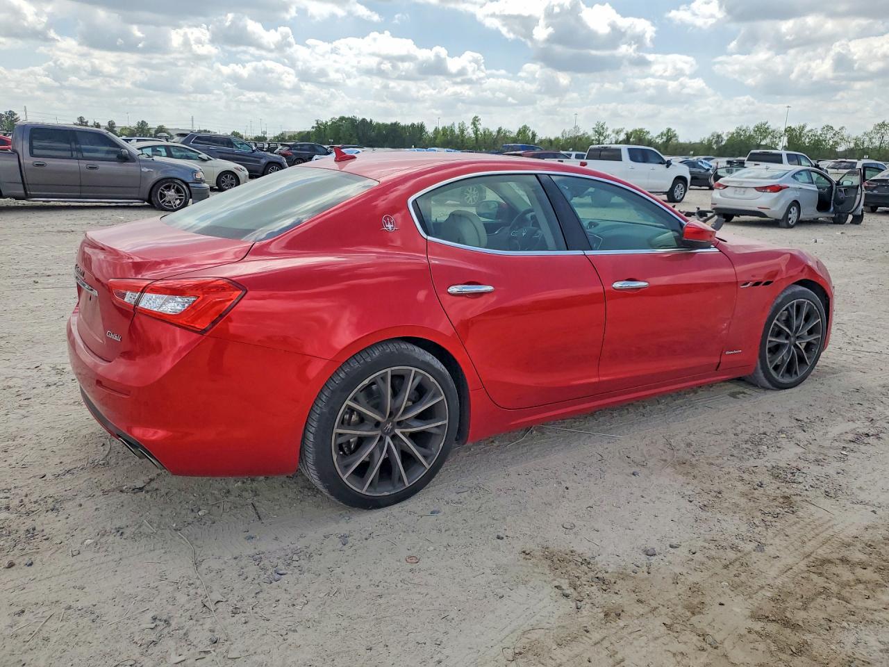 2019 MASERATI GHIBLI S photo 5