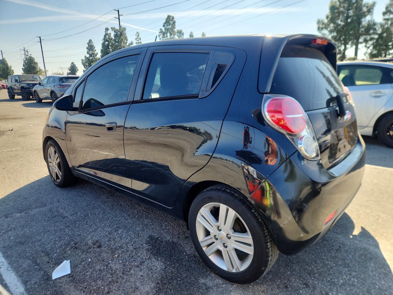 2015 CHEVROLET SPARK 1LT photo 3
