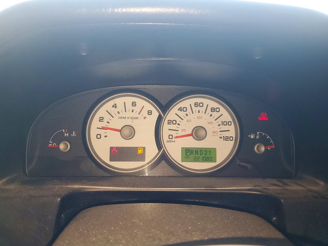 2005 FORD ESCAPE XLT photo 25