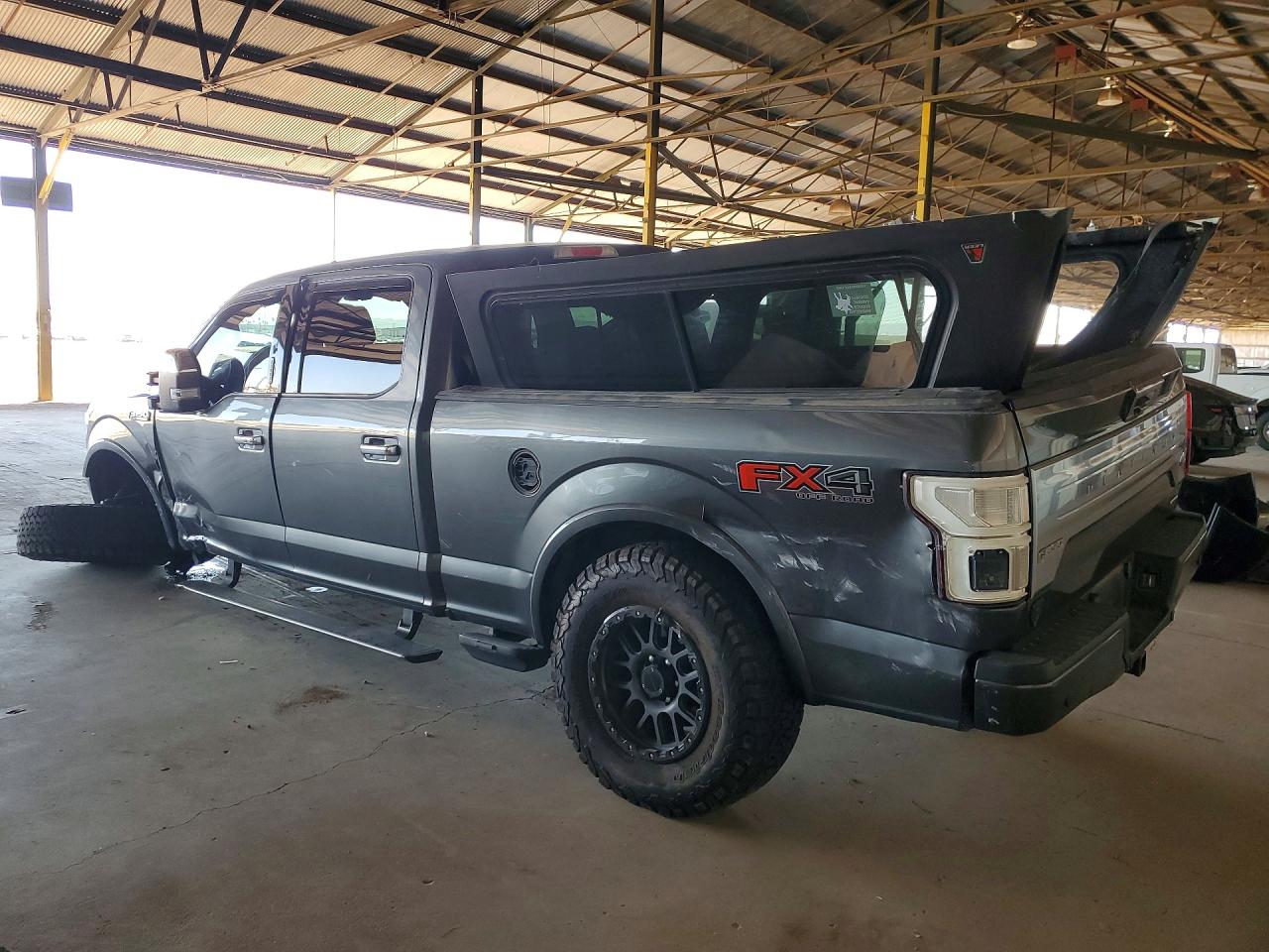 2019 FORD F150 SUPERCREW photo 2