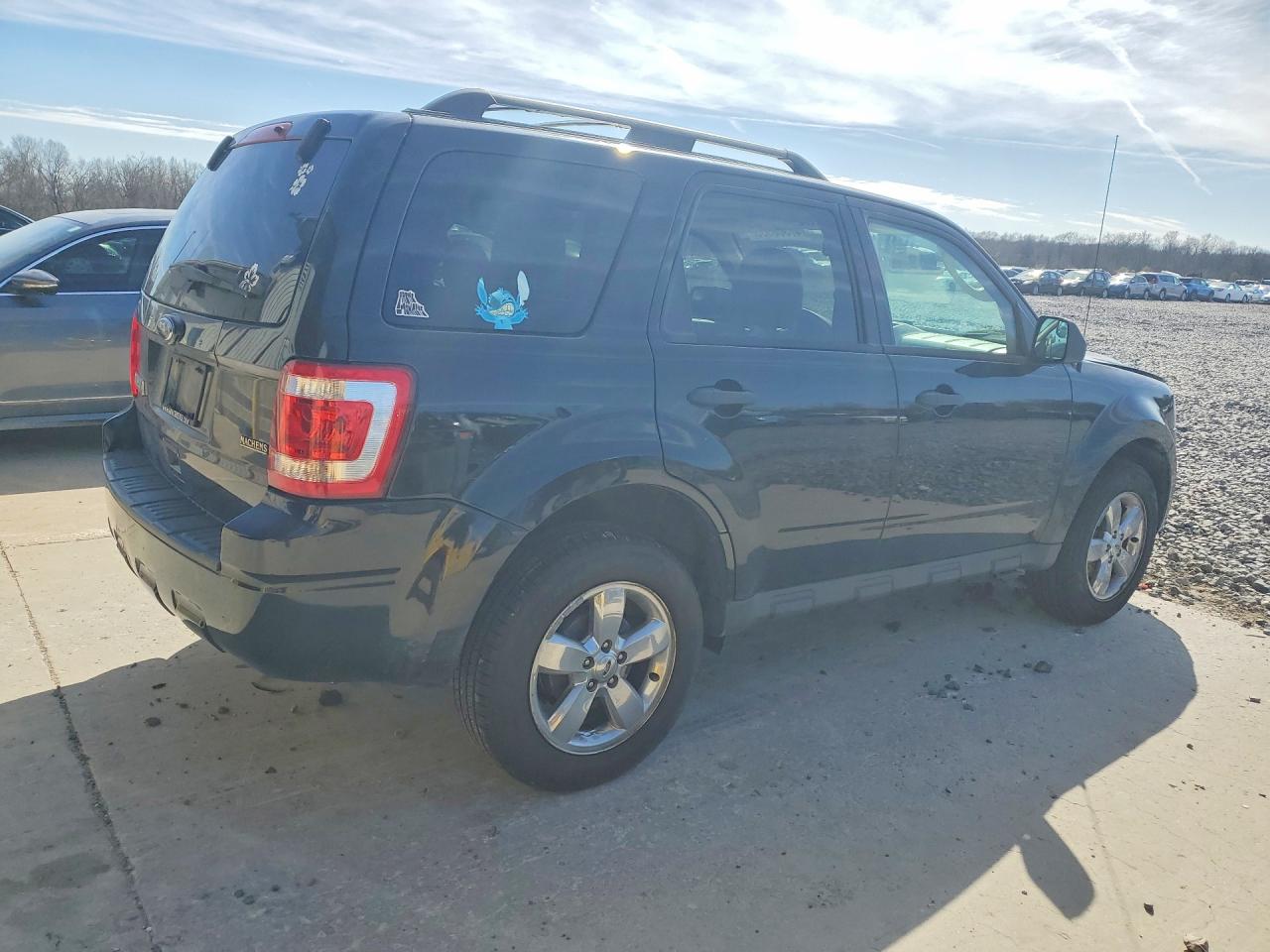 2011 FORD ESCAPE XLT photo 5
