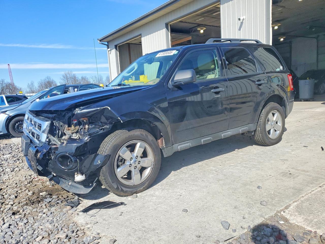 2011 FORD ESCAPE