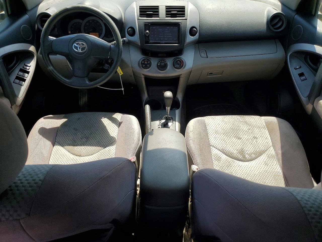 2006 TOYOTA RAV4 BASE photo 8
