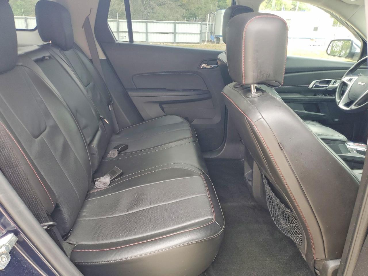 2017 GMC TERRAIN SLT photo 11